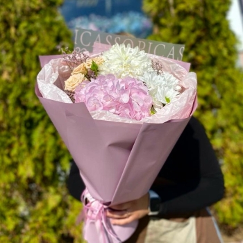 Букет с гортензией 1.